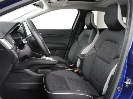 Renault Captur 1.6 E-Tech Plug-in Hybrid 160 Intens | Panoramadak | Cruise Control | Trekhaak | Camera | LED | N... ActivLease financial lease