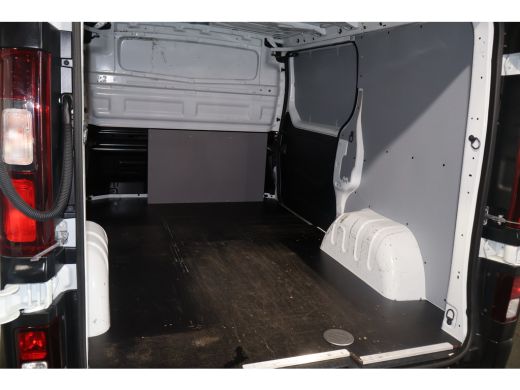 Renault Trafic 2.0 dCi 120pk L1 H1 2x Schuifdeur Imperiaal ActivLease financial lease