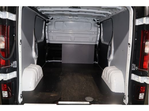 Renault Trafic 2.0 dCi 120pk L1 H1 2x Schuifdeur Imperiaal ActivLease financial lease