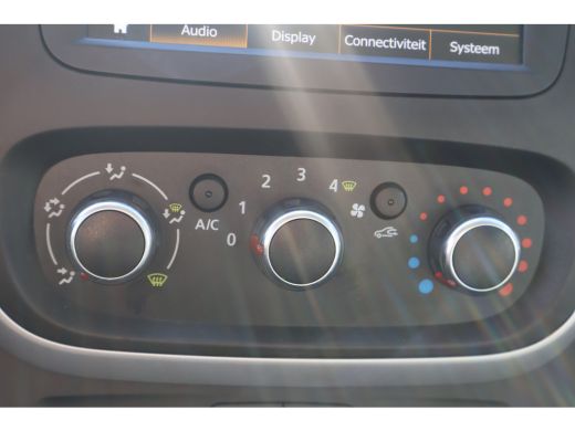 Renault Trafic 2.0 dCi 120pk L1 H1 2x Schuifdeur Imperiaal ActivLease financial lease