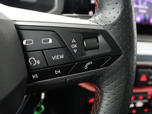 Seat Arona 1.0 TSI FR Business Intense | LED | Stoelverwarming | Camera | Adaptive Cruise | Carplay | DAB ActivLease financial lease