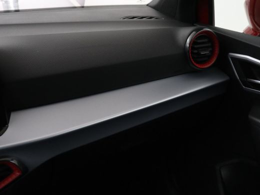 Seat Arona 1.0 TSI FR Business Intense | LED | Stoelverwarming | Camera | Adaptive Cruise | Carplay | DAB ActivLease financial lease