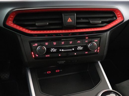 Seat Arona 1.0 TSI FR Business Intense | LED | Stoelverwarming | Camera | Adaptive Cruise | Carplay | DAB ActivLease financial lease