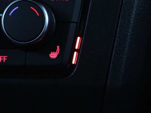 Seat Arona 1.0 TSI FR Business Intense | LED | Stoelverwarming | Camera | Adaptive Cruise | Carplay | DAB ActivLease financial lease