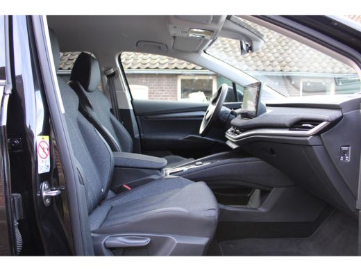 Skoda Elroq 50 LIMITED EDITION GR NAVI TREKHAAK LED 16000KM!! ActivLease financial lease