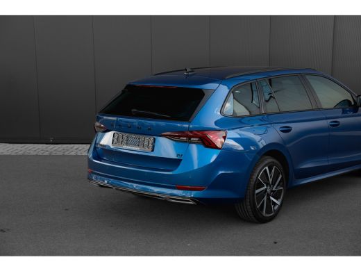 Skoda Octavia Combi 1.4 TSI iV 204 PK PHEV Sportline Business Keyless | Cruise control | Carplay | Navigatie | ... ActivLease financial lease