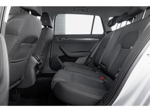Skoda Superb Combi 1.5 TSI 150 PK ACT Business Edition Plus Achteruitrijcamera | Adaptive cruise control | Car... ActivLease financial lease