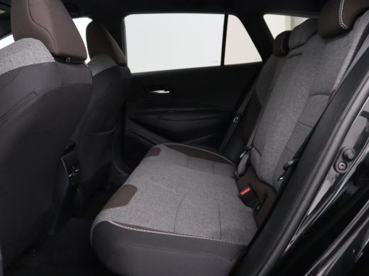 Toyota Corolla Touring Sports 2.0 Hybrid Style | Stoelverwarming | Cruise Control | Navigatie | Camera | Carplay | Full LED | D... ActivLease financial lease