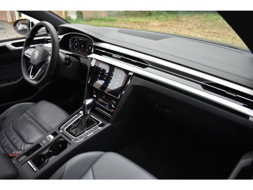 Volkswagen Arteon eHYBRID 218PK DSG ELEGANCE BUSINESS+ LEDER/VIRTUAL/PANORAMADAK ActivLease financial lease