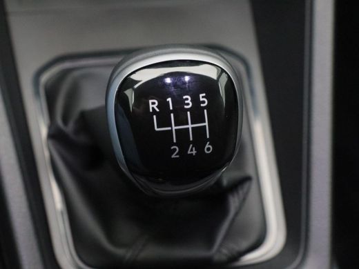 Volkswagen Caddy 2.0 TDi 102 Pk Comfort | Cruise Control | Parkeersensoren | Climatronic | Carplay | 336 Km !! ActivLease financial lease