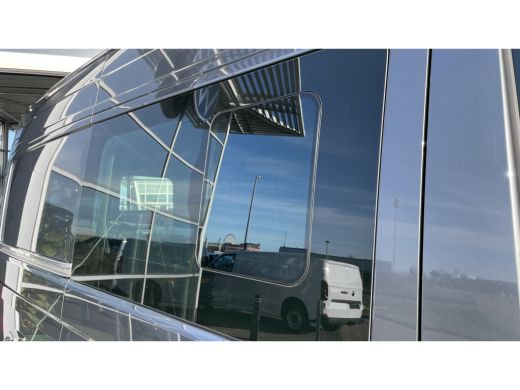 Volkswagen Crafter 2.0 TDI 140 PK L3H3 Exclusive Dubbel Cabine BPM VRIJ | 140PK | Dubbele Cabine | Exclusive | Draai... ActivLease financial lease