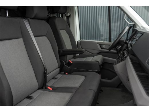 Volkswagen Crafter L3H3 | 140 PK | Automaat | Carplay | Camera | Adapt.Cruise | Trekhaak 3.0T ActivLease financial lease
