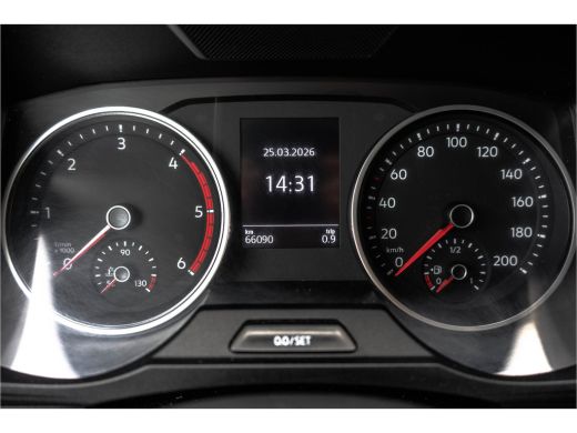 Volkswagen Crafter L3H3 | 140 PK | Automaat | Carplay | Camera | Adapt.Cruise | Trekhaak 3.0T ActivLease financial lease