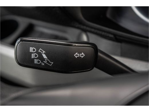 Volkswagen Crafter L3H3 | 140 PK | Automaat | Carplay | Camera | Adapt.Cruise | Trekhaak 3.0T ActivLease financial lease