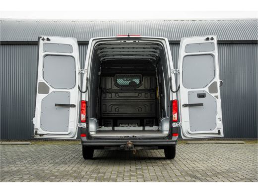 Volkswagen Crafter L3H3 | 140 PK | Automaat | Carplay | Camera | Adapt.Cruise | Trekhaak 3.0T ActivLease financial lease