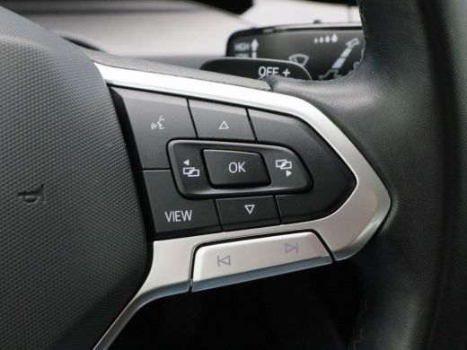 Volkswagen Golf 1.4 eHybrid 204 Pk Automaat Style | Full LED | Camera | Adaptive Cruise | CarPlay | Navigatie | C... ActivLease financial lease