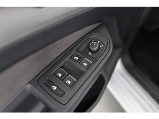 Volkswagen Golf Variant 1.5 eTSI Life Business | Elektrische stoelen | Navigatie | Adaptieve Cruise | Stoel/Stuur... ActivLease financial lease