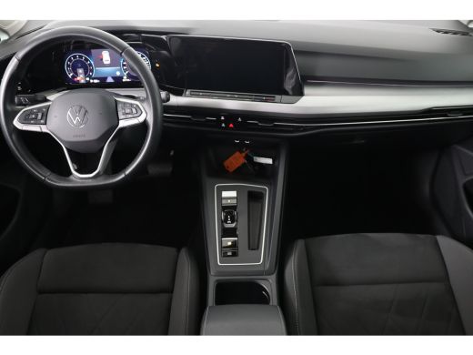 Volkswagen Golf Variant 1.5 eTSI Life Business | Elektrische stoelen | Navigatie | Adaptieve Cruise | Stoel/Stuur... ActivLease financial lease