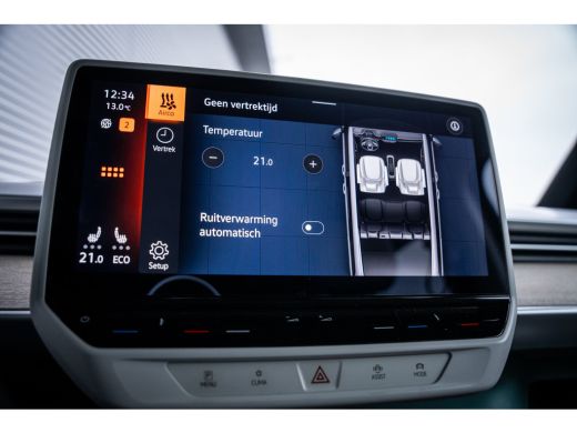 Volkswagen ID. Buzz 1st Max 77kWh | Achteruitrijcamera | Cruise control adaptief | Elektrisch verstelbare stoel(en) m... ActivLease financial lease