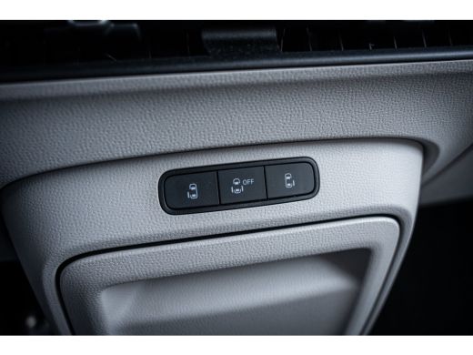 Volkswagen ID. Buzz 1st Max 77kWh | Achteruitrijcamera | Cruise control adaptief | Elektrisch verstelbare stoel(en) m... ActivLease financial lease