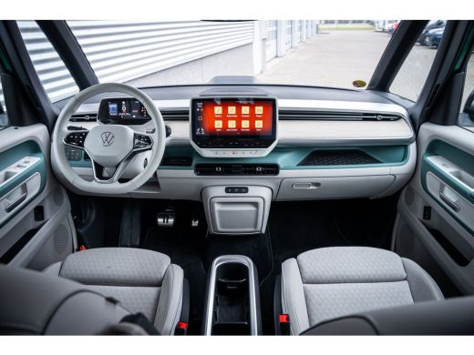 Volkswagen ID. Buzz 1st Max 77kWh | Achteruitrijcamera | Cruise control adaptief | Elektrisch verstelbare stoel(en) m... ActivLease financial lease