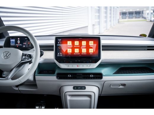 Volkswagen ID. Buzz 1st Max 77kWh | Achteruitrijcamera | Cruise control adaptief | Elektrisch verstelbare stoel(en) m... ActivLease financial lease
