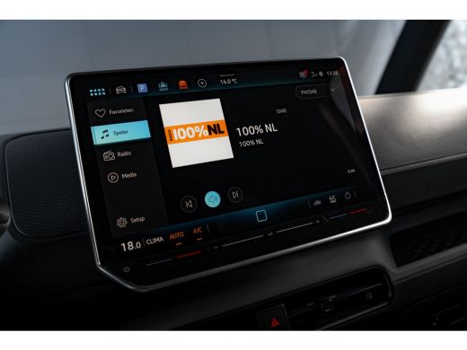 Volkswagen ID. Buzz Cargo Cargo 79 kWh | Achterdeur zonder ruituitsparing | Achterdeuren zonder ruit | Achteruitrijcamera ActivLease financial lease