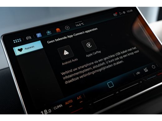 Volkswagen ID. Buzz Cargo Cargo 79 kWh | Achterdeur zonder ruituitsparing | Achterdeuren zonder ruit | Achteruitrijcamera ActivLease financial lease