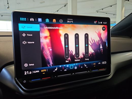 Volkswagen ID.4 Pro Limited Edition 77 kWh accu 210 kW / 286 PK SUV Elektrische aandrijving | Interieur style pak... ActivLease financial lease