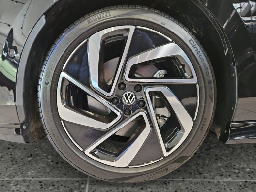 Volkswagen ID.7 Pro Limited Edition 77 kWh accu 210 kW / 286 PK Variant Elektrische aandrijving | 360 graden came... ActivLease financial lease