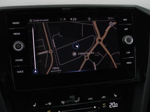 Volkswagen Passat 1.4 TSI PHEV GTE Business | Adaptive Cruise | Stoelverwarming | Trekhaak | Carplay | Massage | Ca... ActivLease financial lease