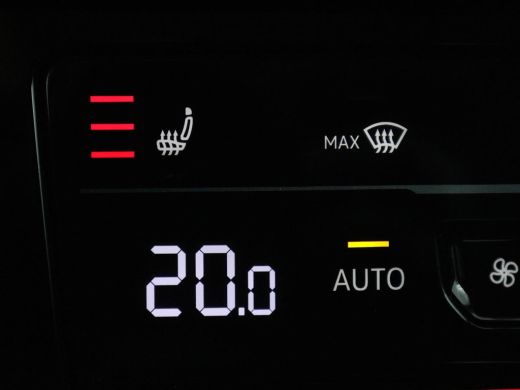 Volkswagen Passat 1.4 TSI PHEV GTE Business | Adaptive Cruise | Stoelverwarming | Trekhaak | Carplay | Massage | Ca... ActivLease financial lease