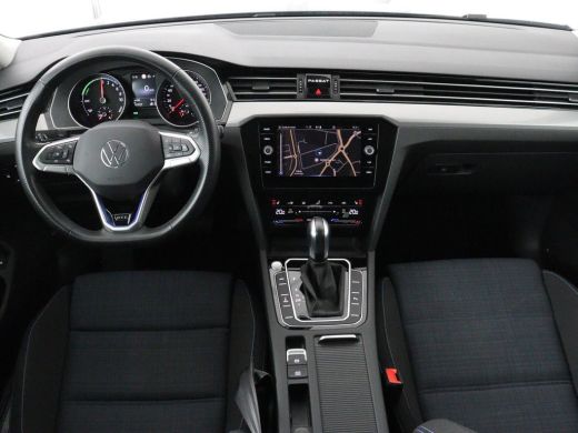 Volkswagen Passat 1.4 TSI PHEV GTE Business | Adaptive Cruise | Stoelverwarming | Trekhaak | Carplay | Massage | Ca... ActivLease financial lease