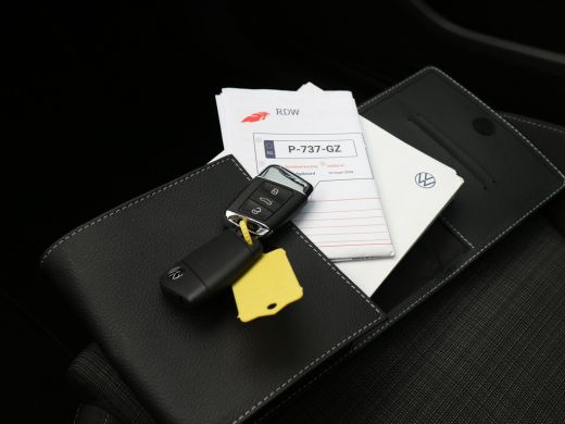 Volkswagen Passat Variant 1.5 TSI Business 7-DSG VIRTUAL NL AUTO ActivLease financial lease