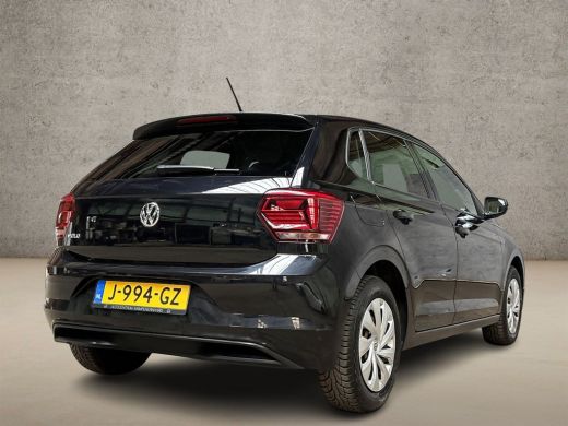 Volkswagen Polo 1.0 Sportline (APPLE CARPLAY, GETINT GLAS, CRUISE, SPORTSTOELEN, ARMSTEUN, NIEUWE APK, NIEUWSTAAT) ActivLease financial lease