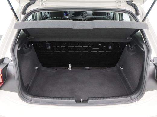 Volkswagen Polo 1.0 TSi Polo | Cruise control | Airco | Carplay | DAB | LED | 54.987 Km !! ActivLease financial lease