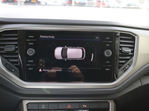 Volkswagen T-Roc 1.0 TSI Style Business NAVI TREKHAAK ActivLease financial lease