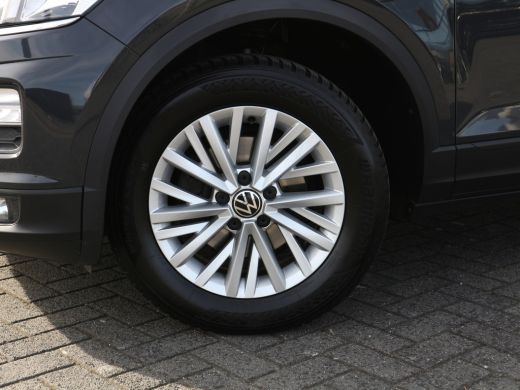 Volkswagen T-Roc 1.0 TSI Style Business NAVI TREKHAAK ActivLease financial lease