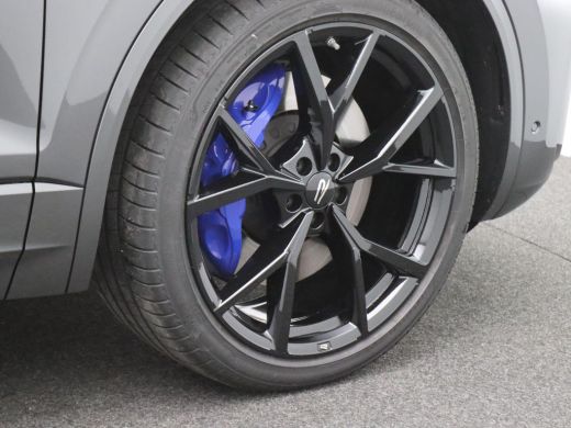 Volkswagen Touareg 3.0 TSi eHybrid 4MOTION R Edition 463PK Aut. matrix led, trekhaak, panoramadak, 360gr. camera, le... ActivLease financial lease