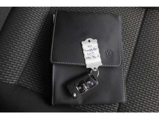 Volkswagen Transporter T6.1 2.0 TDI 150pk L1H1 4Motion 4x4+Sperdiff. Achterklep/2x Schuifdeur 05-2021 ActivLease financial lease