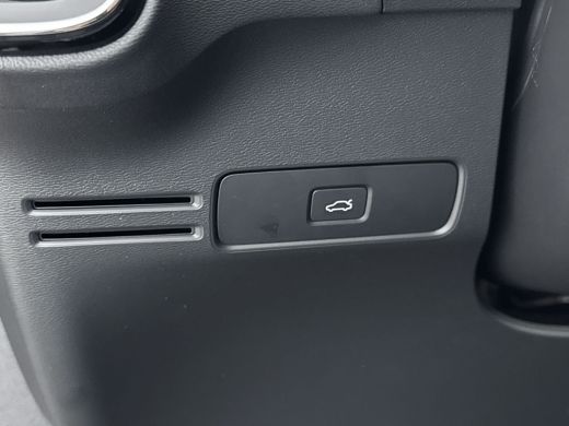 Volvo  C40 TWIN ULTIMATE | PANORAMADAK | 20" | WARMTEPOMP | NUBUCK | INTELLISAFE | MEMORY | 360 CAMERA | HAR... ActivLease financial lease