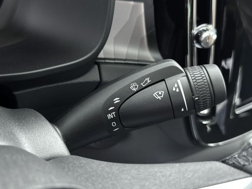 Volvo  C40 TWIN ULTIMATE | PANORAMADAK | 20" | WARMTEPOMP | NUBUCK | INTELLISAFE | MEMORY | 360 CAMERA | HAR... ActivLease financial lease