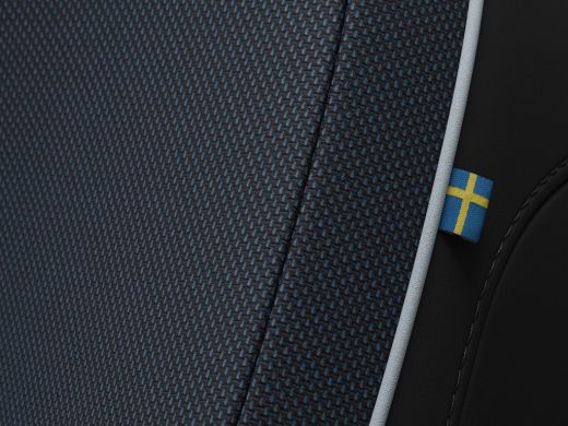 Volvo  EX30 Single Motor Ext Range Ultra Black Ed Euro 69 kWh | Panoramadak | Parkeer assistent | Rondomzicht... ActivLease financial lease