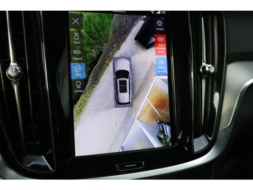 Volvo  V60 T6 Plus Dark | 360Cam | Harman Kardon | Trekhaak | Aurora Silver | ActivLease financial lease