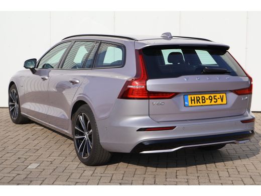 Volvo  V60 T6 Plus Dark | 360Cam | Harman Kardon | Trekhaak | Aurora Silver | ActivLease financial lease
