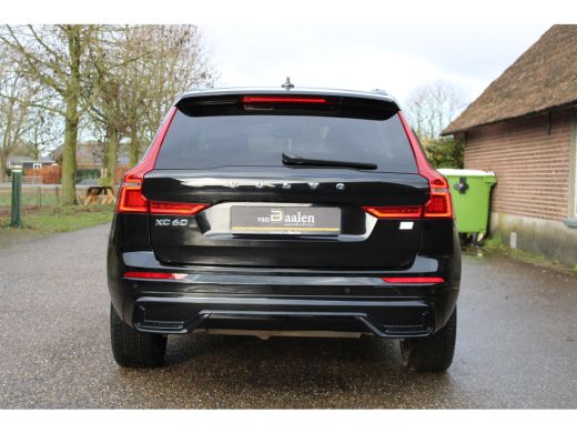 Volvo  XC60 2.0 T6 PHEV AWD SOh 95,3% Core Bright R-DESIGN PANO LEER STAND 85000KM!!! ActivLease financial lease