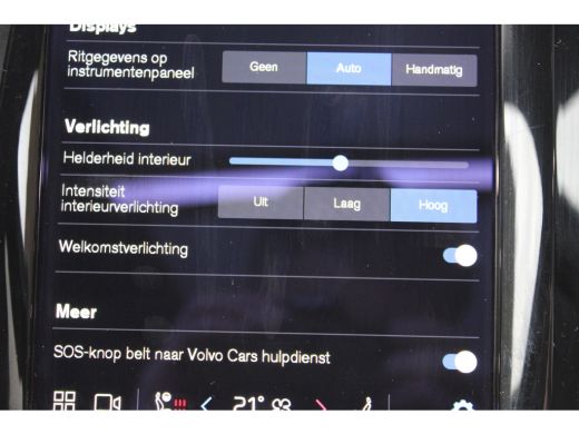 Volvo  XC60 2.0 T6 PHEV AWD SOh 95,3% Core Bright R-DESIGN PANO LEER STAND 85000KM!!! ActivLease financial lease