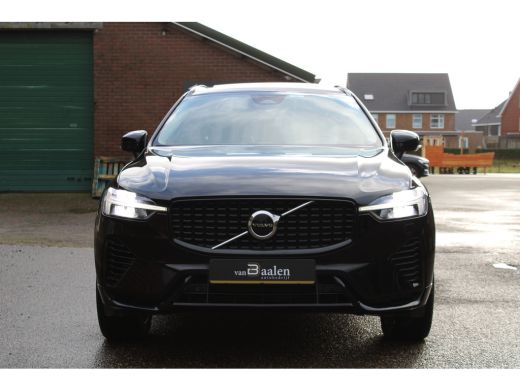 Volvo  XC60 2.0 T6 PHEV AWD SOh 95,3% Core Bright R-DESIGN PANO LEER STAND 85000KM!!! ActivLease financial lease