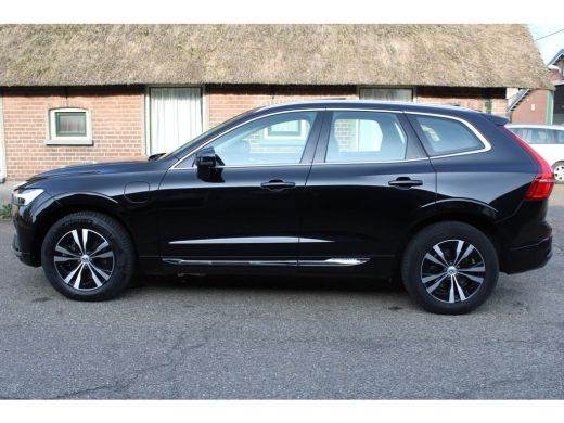 Volvo  XC60 2.0 T6 PHEV hybrid AWD Core Bright LONG RANGE LEER PANO 49000KM!!! ActivLease financial lease