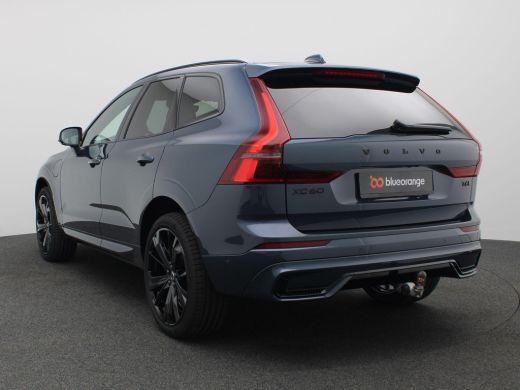 Volvo  XC60 2.0 T6 Plug-in hybrid AWD Plus Black Edition 350PK Pano-Schuifdak, Trekhaak, 21" LM Velgen, 360gr... ActivLease financial lease
